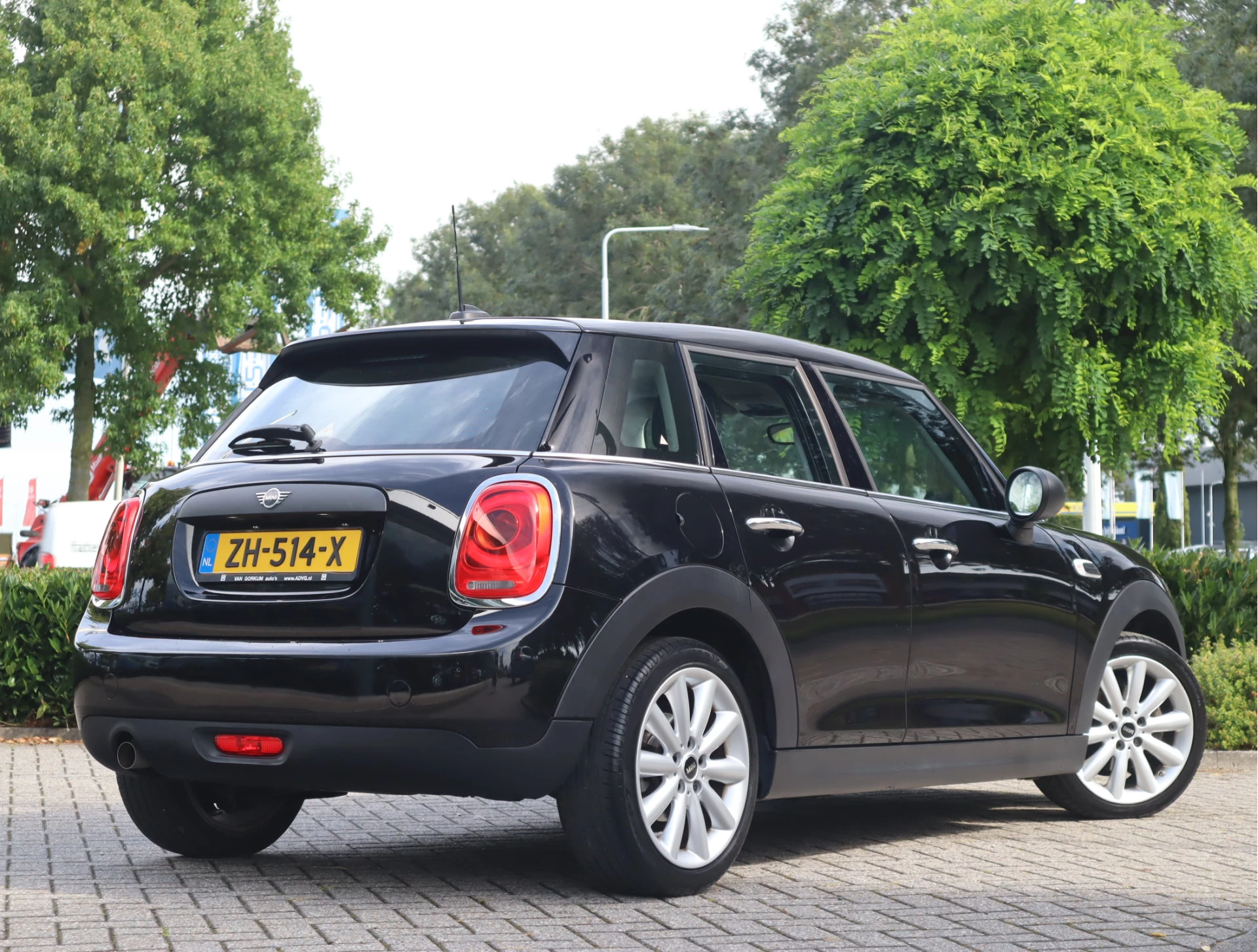 Hoofdafbeelding MINI 5-deurs