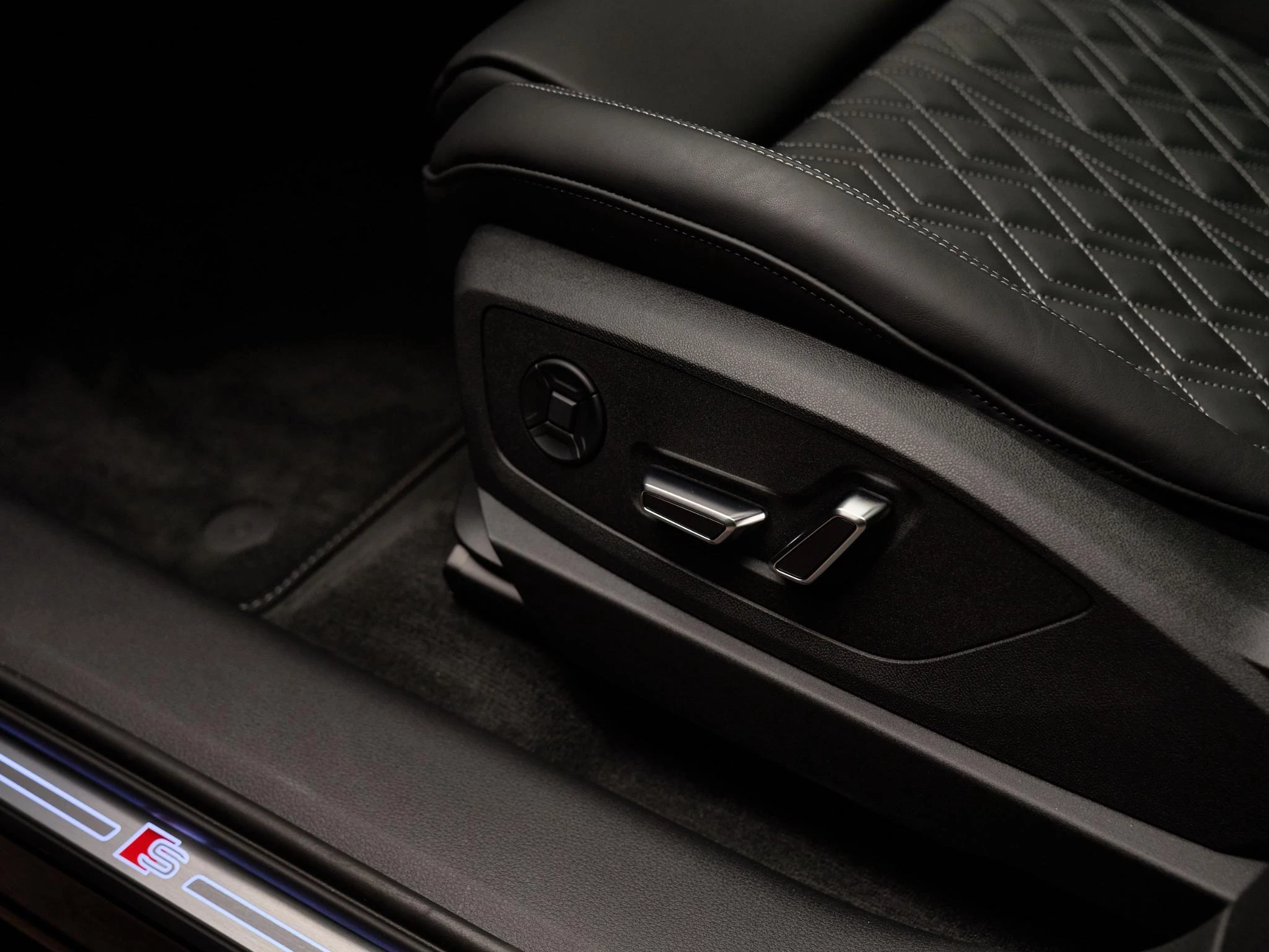 Hoofdafbeelding Audi Q8 Sportback e-tron