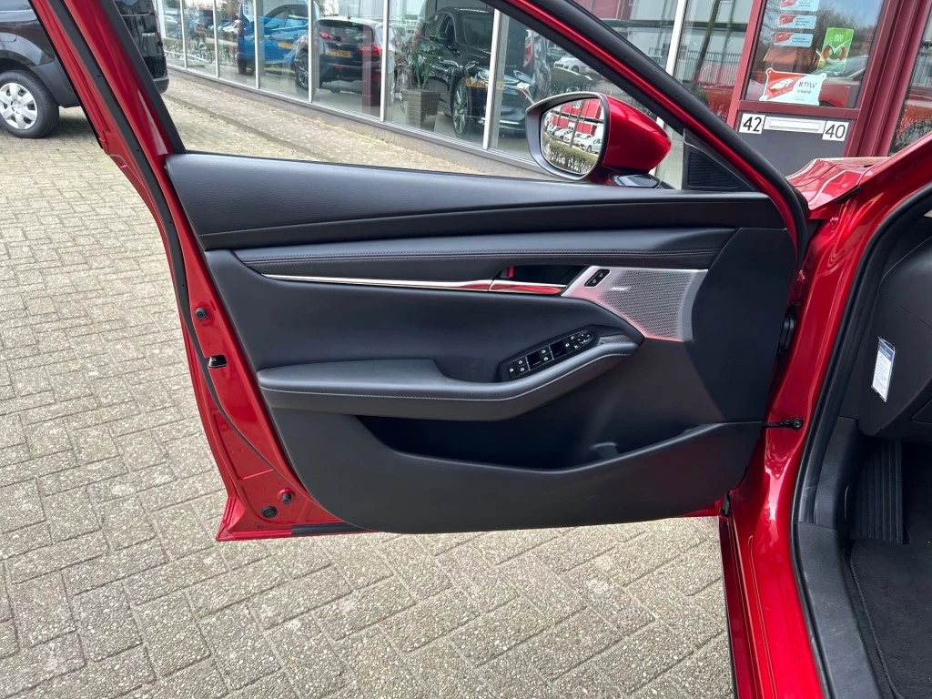 Hoofdafbeelding Mazda 3