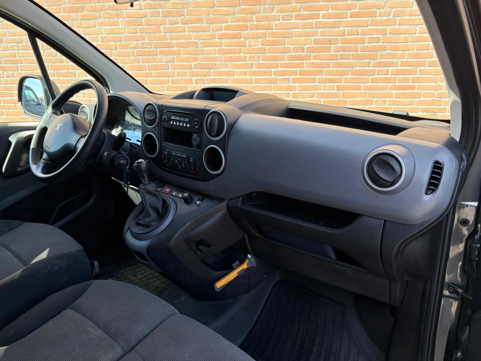 Hoofdafbeelding Peugeot Partner