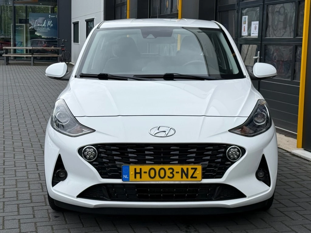 Hoofdafbeelding Hyundai i10