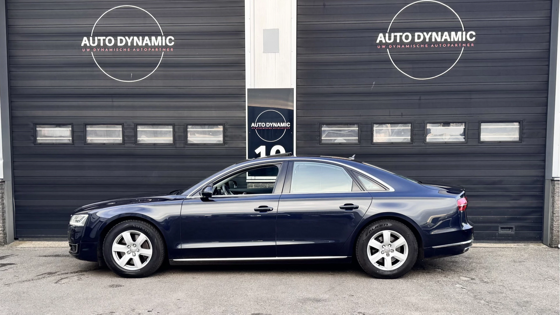 Hoofdafbeelding Audi A8