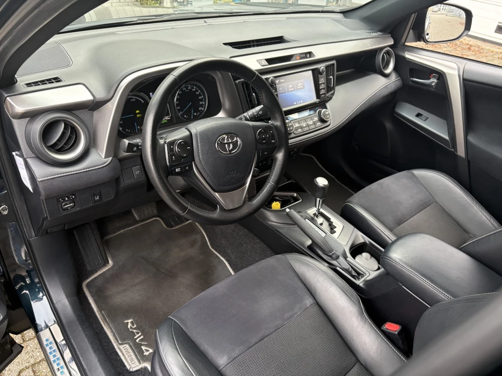 Hoofdafbeelding Toyota RAV4