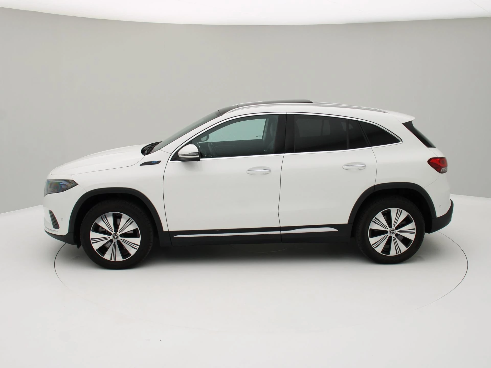 Hoofdafbeelding Mercedes-Benz EQA