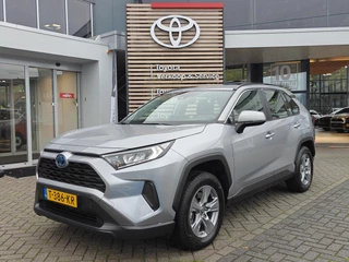Hoofdafbeelding Toyota RAV4 Toyota RAV4 2.5 HYBRID BUSINESS NL-AUTO NAVI BLUETOOTH AD-CRUISE CAMERA LM-VELGEN DAB+