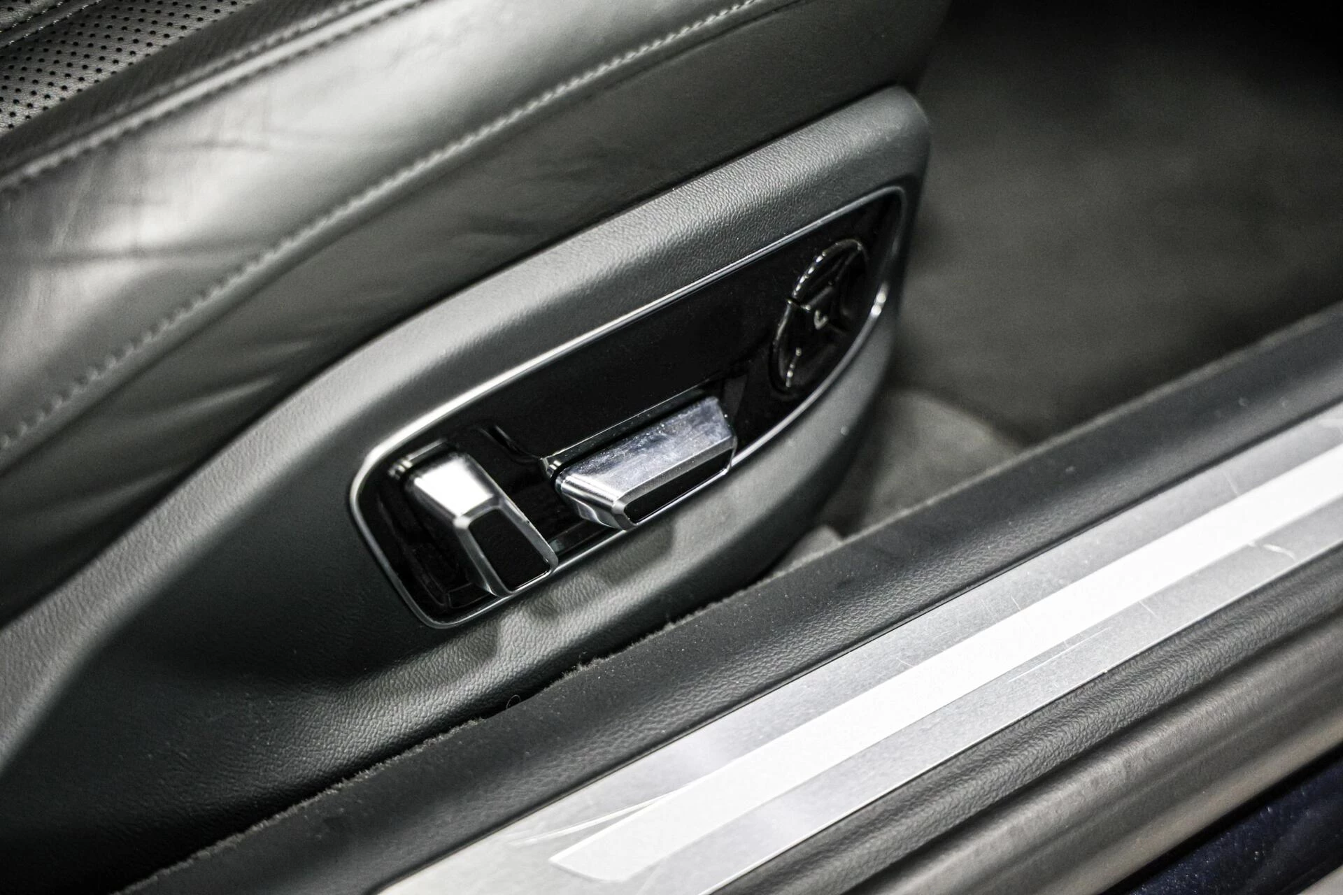 Hoofdafbeelding Audi A8