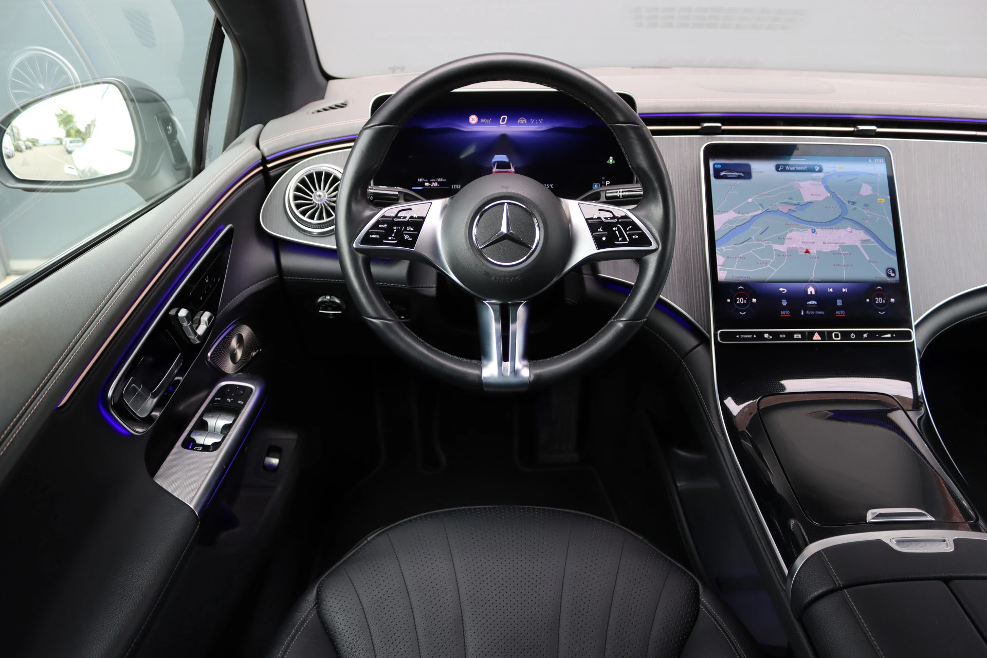 Hoofdafbeelding Mercedes-Benz EQE