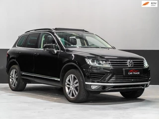 Hoofdafbeelding Volkswagen Touareg Volkswagen Touareg 3.0 TDI Exclusive Series Panodak | Leder | Camera | Navi