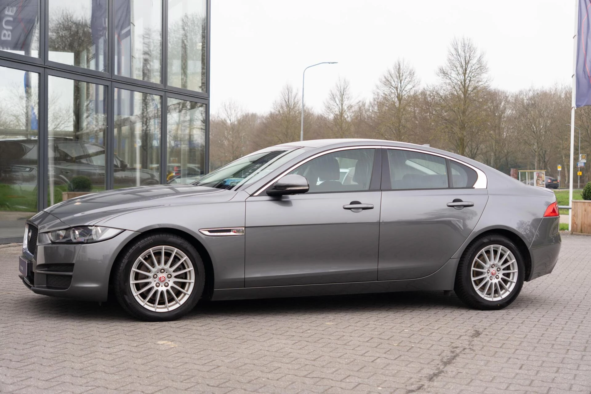 Hoofdafbeelding Jaguar XE