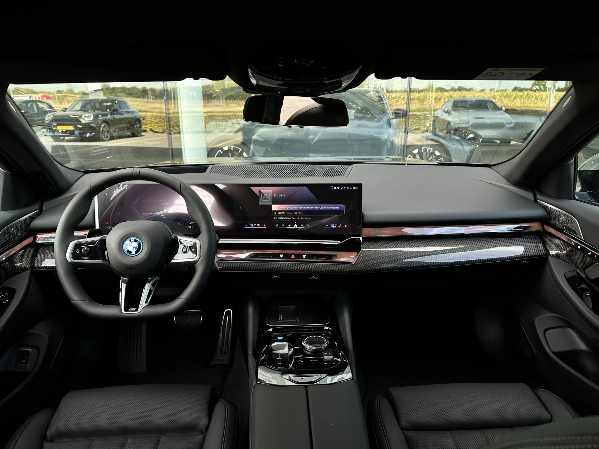 Hoofdafbeelding BMW i5