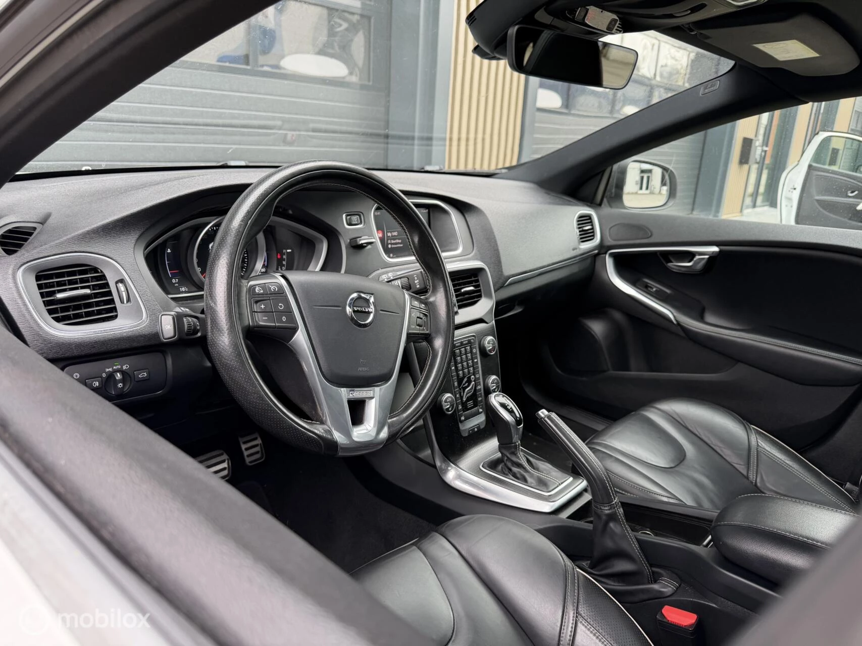 Hoofdafbeelding Volvo V40