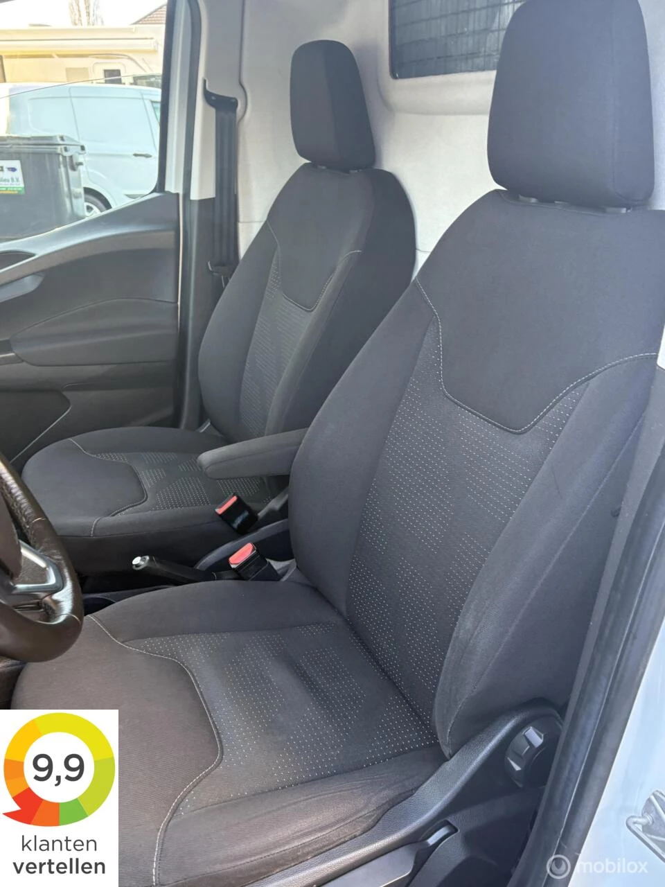 Hoofdafbeelding Ford Transit Courier