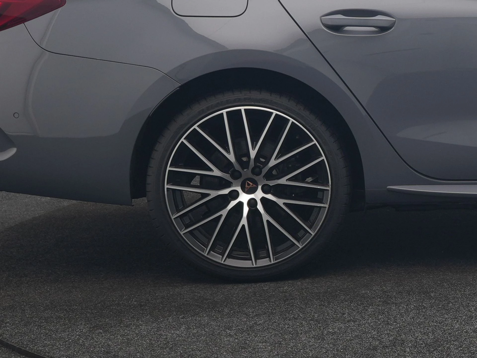 Hoofdafbeelding CUPRA Leon