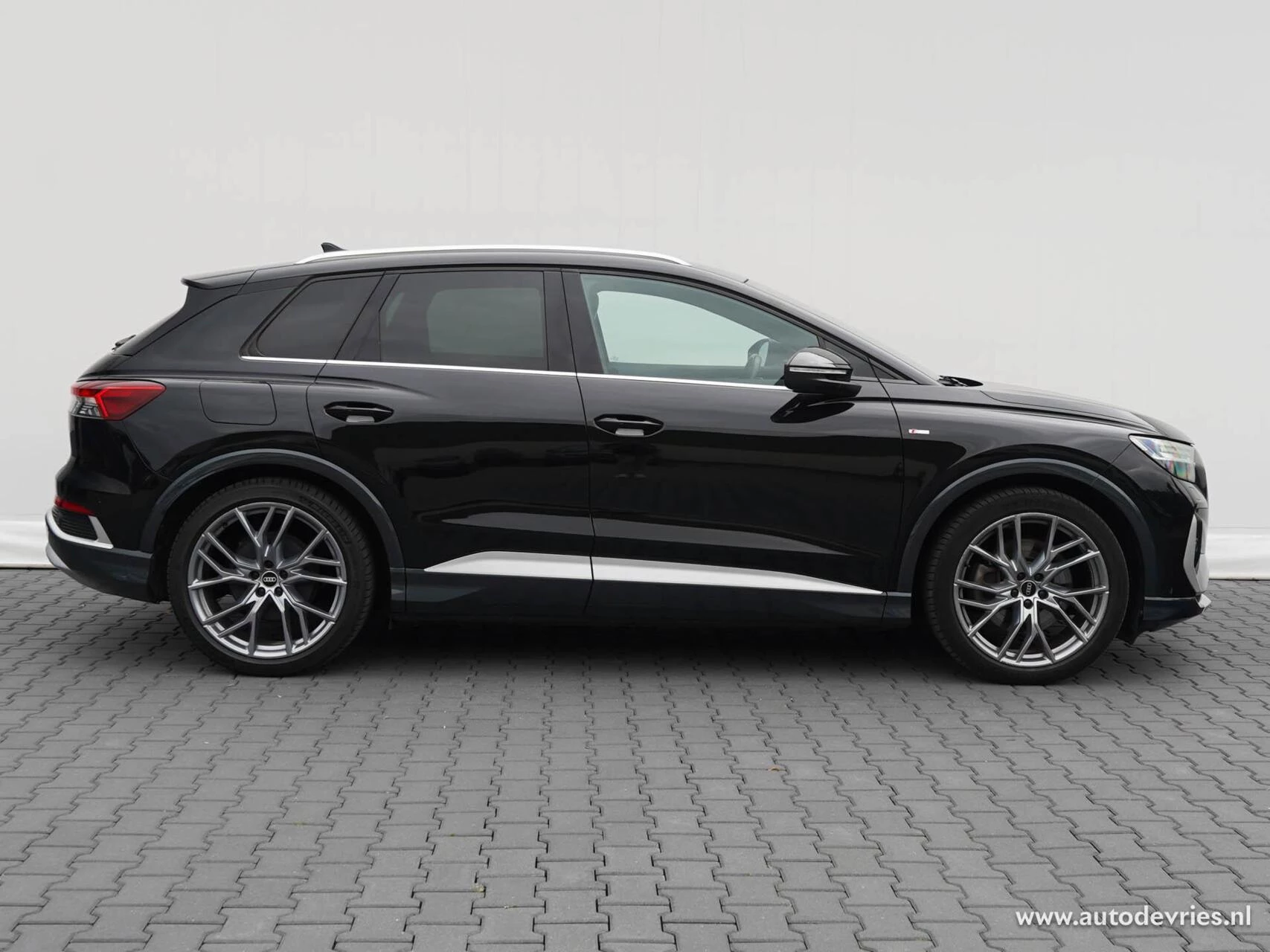 Hoofdafbeelding Audi Q4 e-tron