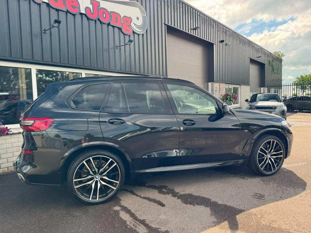 Hoofdafbeelding BMW X5