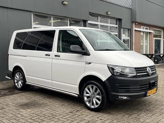 Volkswagen Transporter Kombi 2.0 TDI L1H1 BTW EN BPM VRIJ!! Airco Trekhaak 2500 kg trekgewicht Telefoonverbinding Groeps vervoer Taxi Combi Tourer Passenger