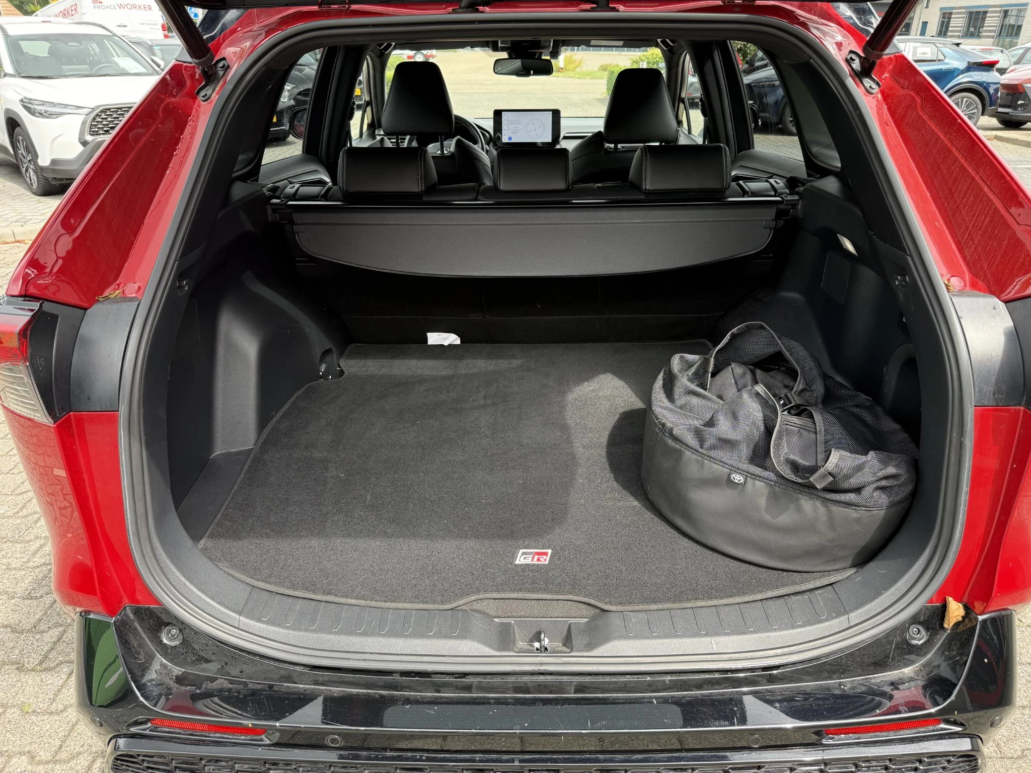 Hoofdafbeelding Toyota RAV4
