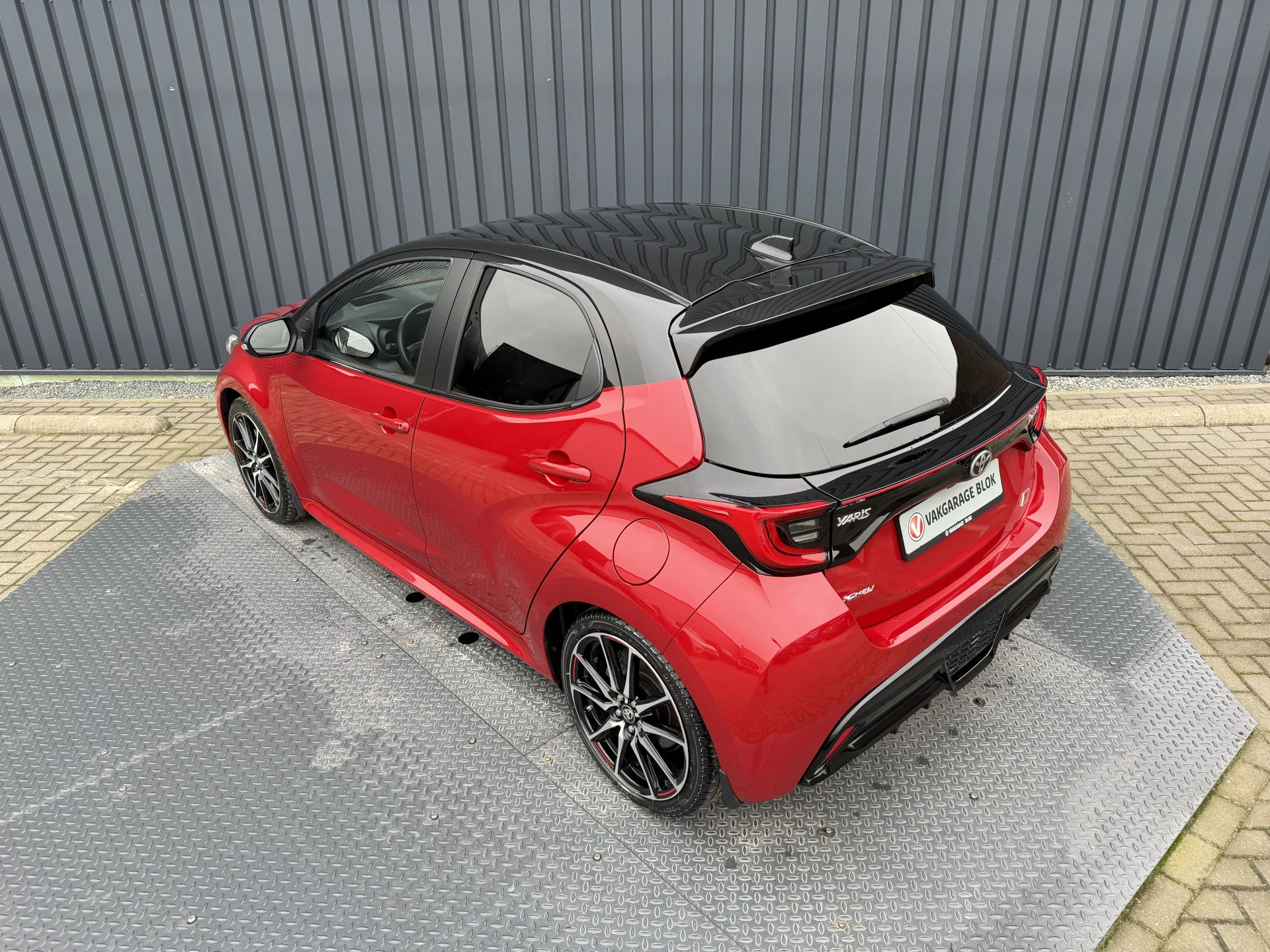 Hoofdafbeelding Toyota Yaris