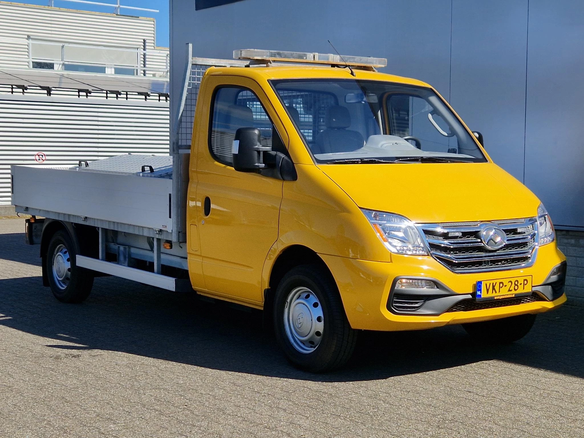 Hoofdafbeelding Maxus EV80