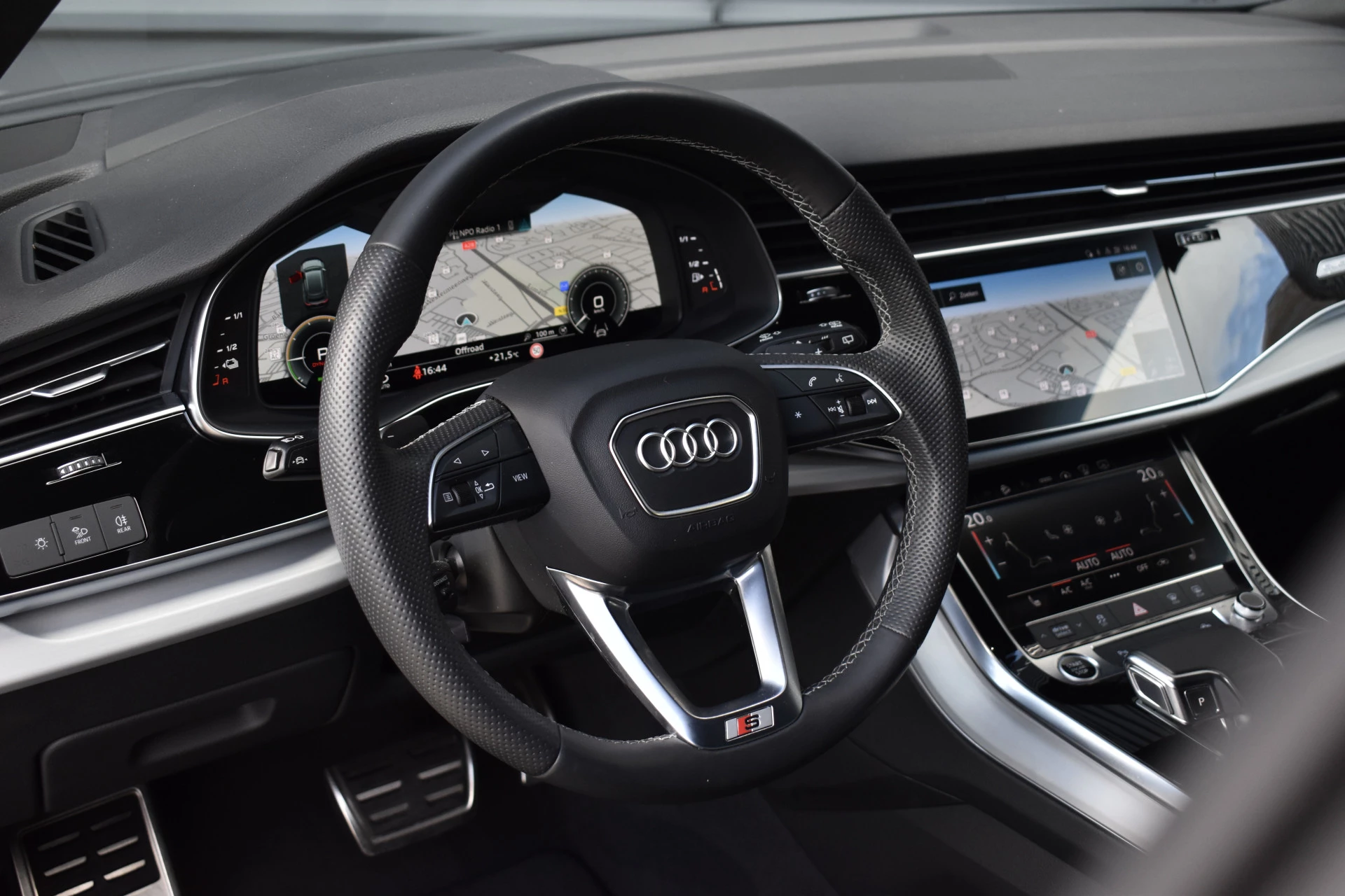 Hoofdafbeelding Audi Q8