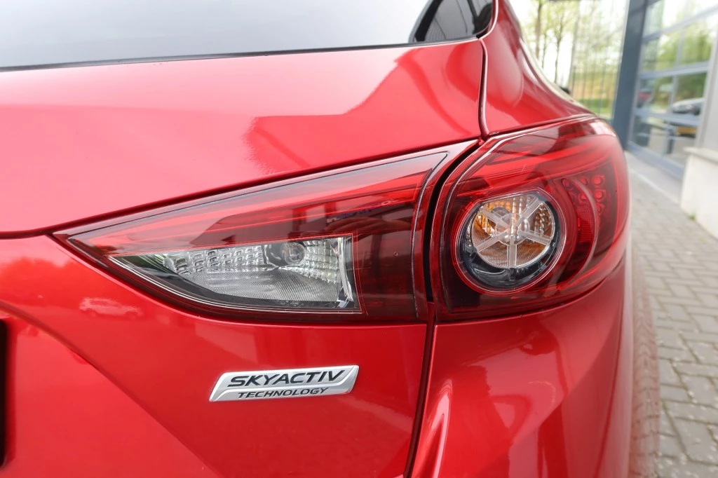 Hoofdafbeelding Mazda 3