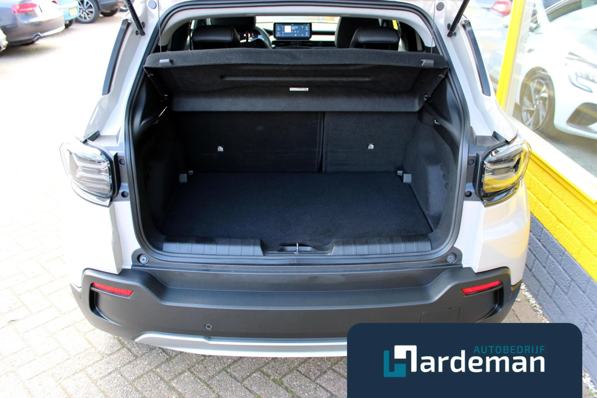 Hoofdafbeelding Jeep Avenger