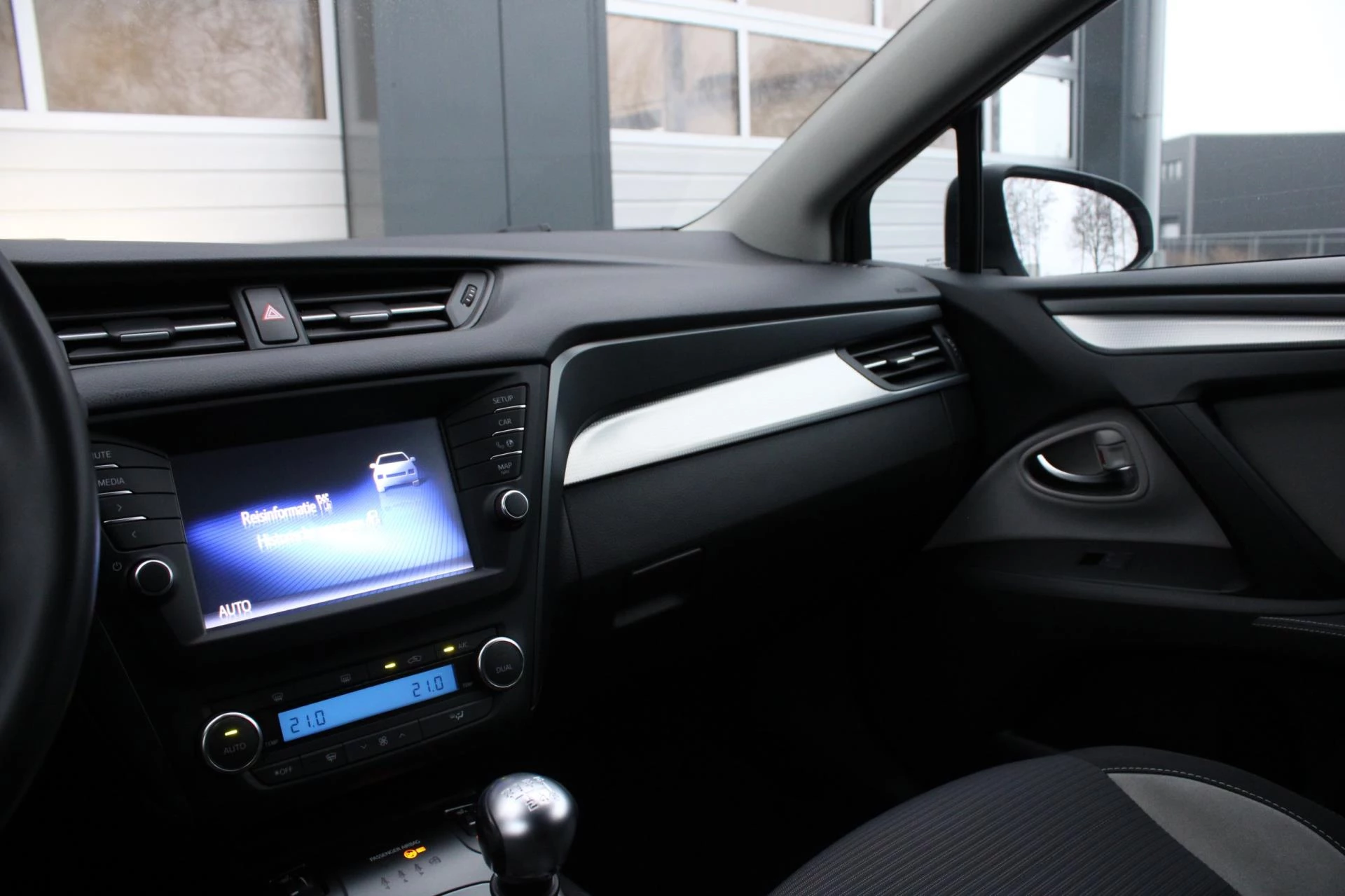 Hoofdafbeelding Toyota Avensis