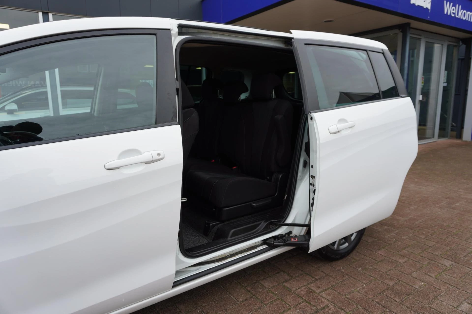 Hoofdafbeelding Mazda 5