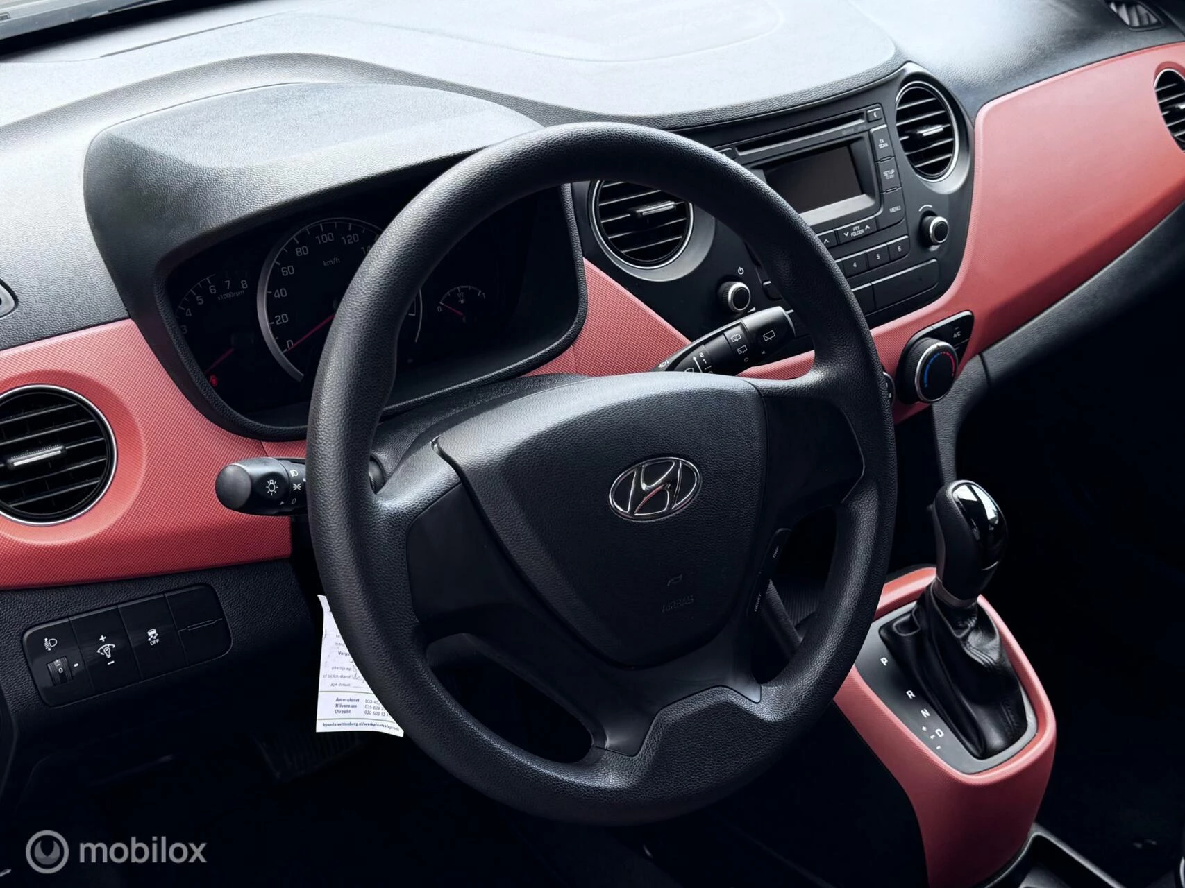 Hoofdafbeelding Hyundai i10