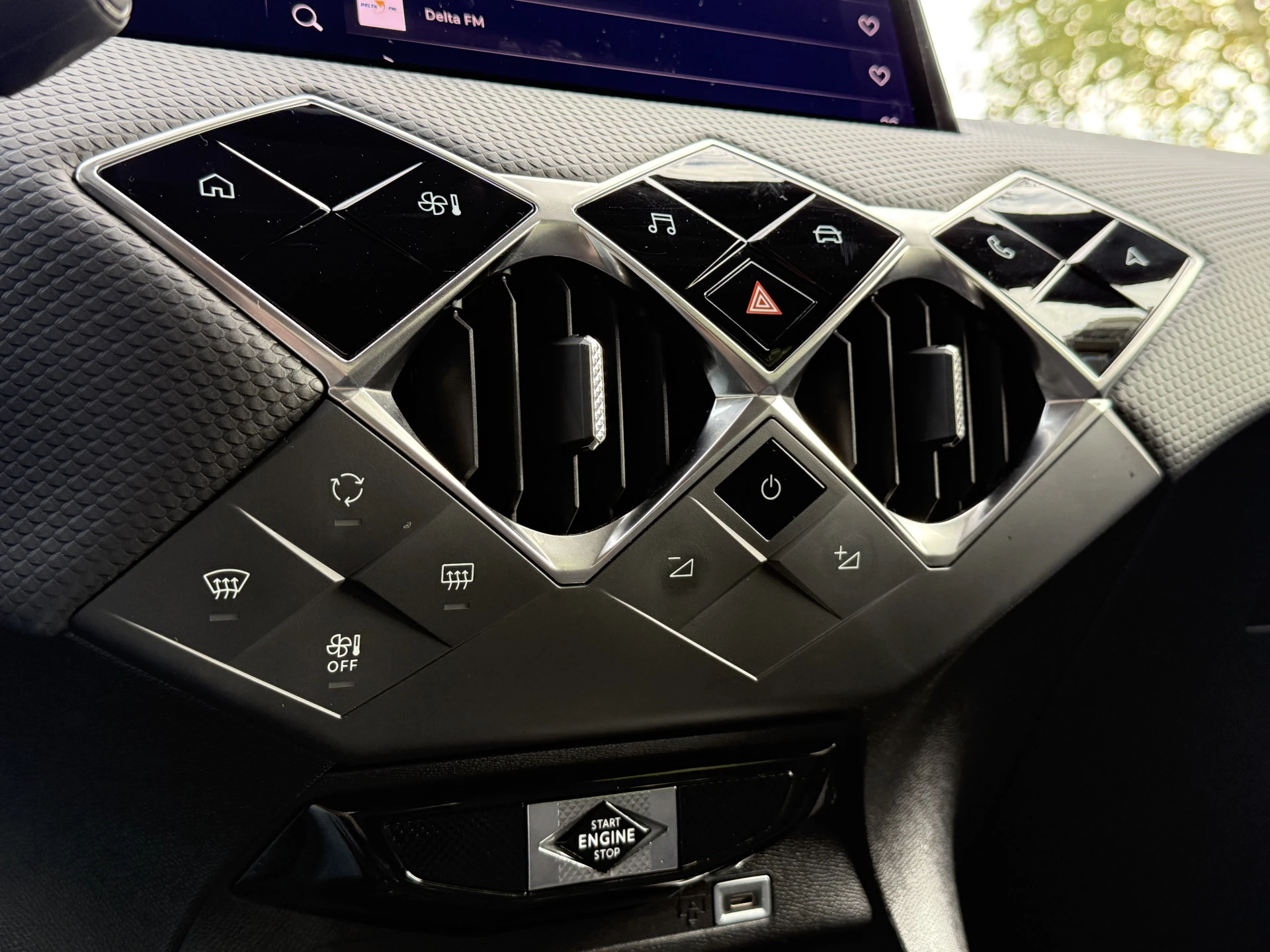 Hoofdafbeelding DS DS 3