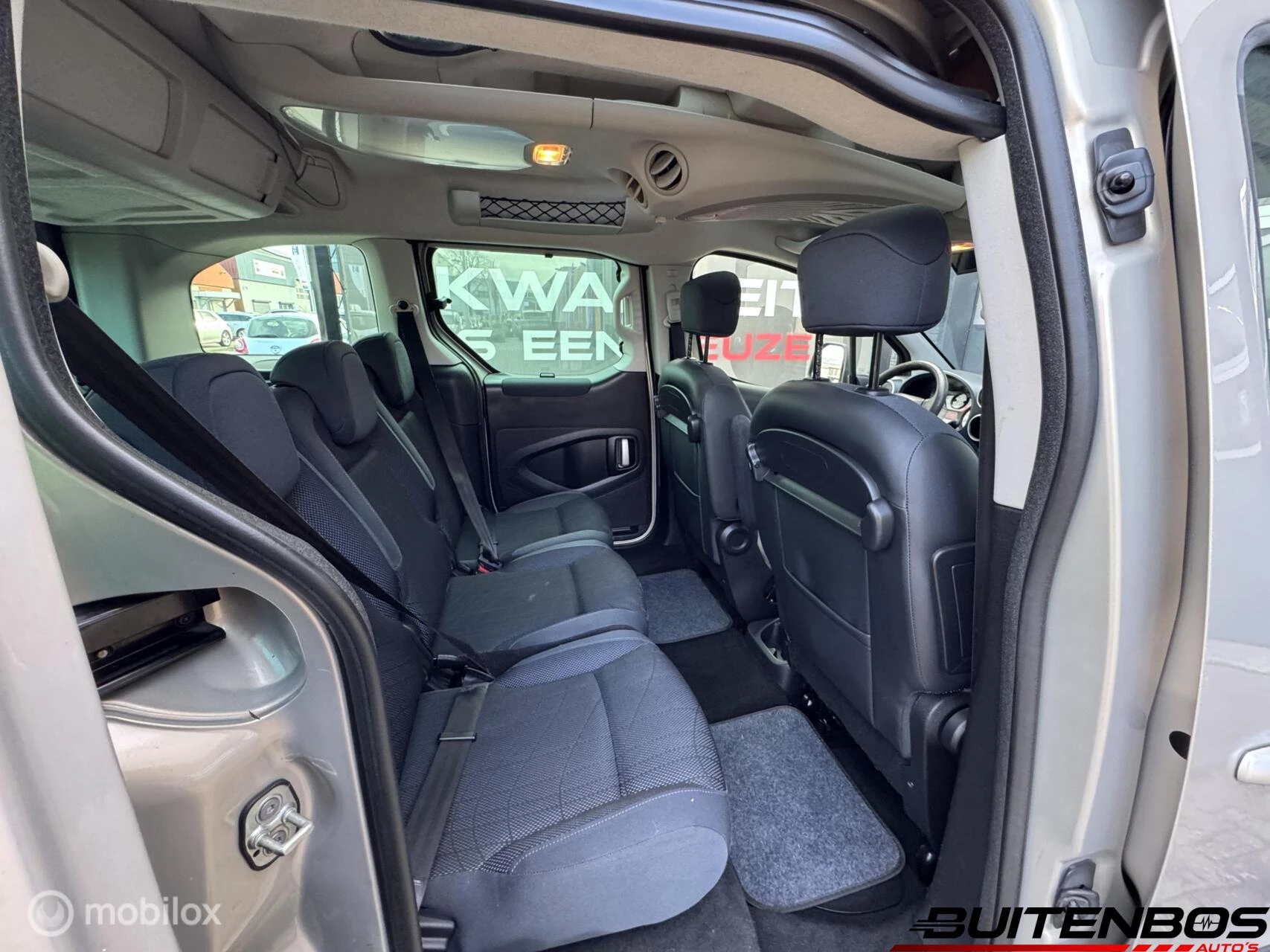 Hoofdafbeelding Peugeot Partner