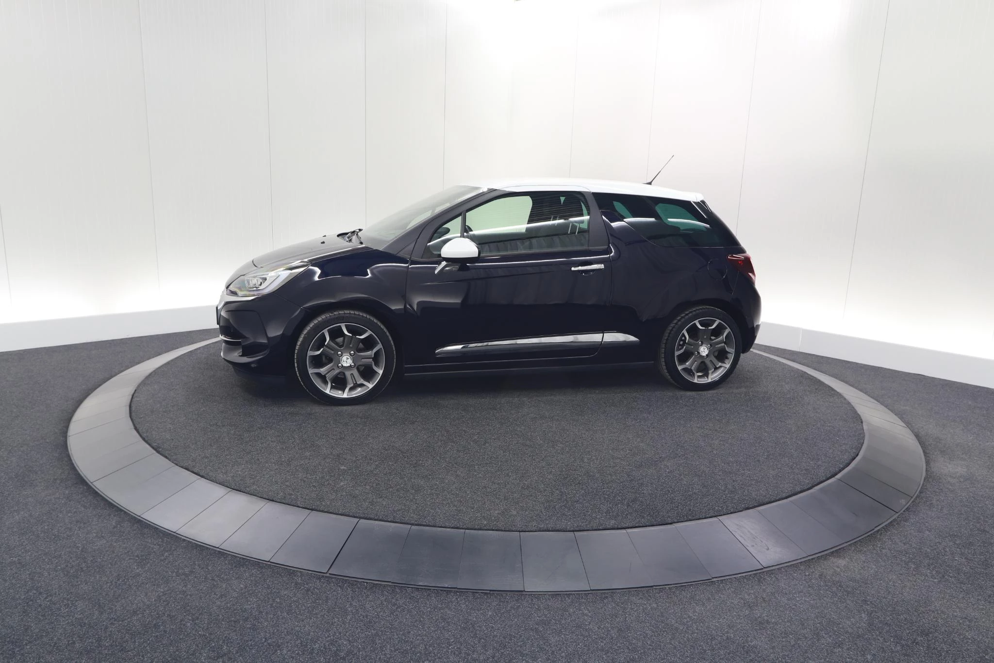 Hoofdafbeelding DS DS 3