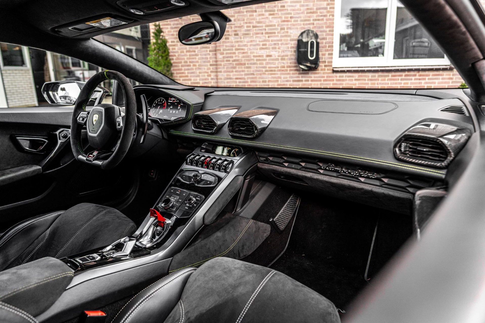 Hoofdafbeelding Lamborghini Huracán