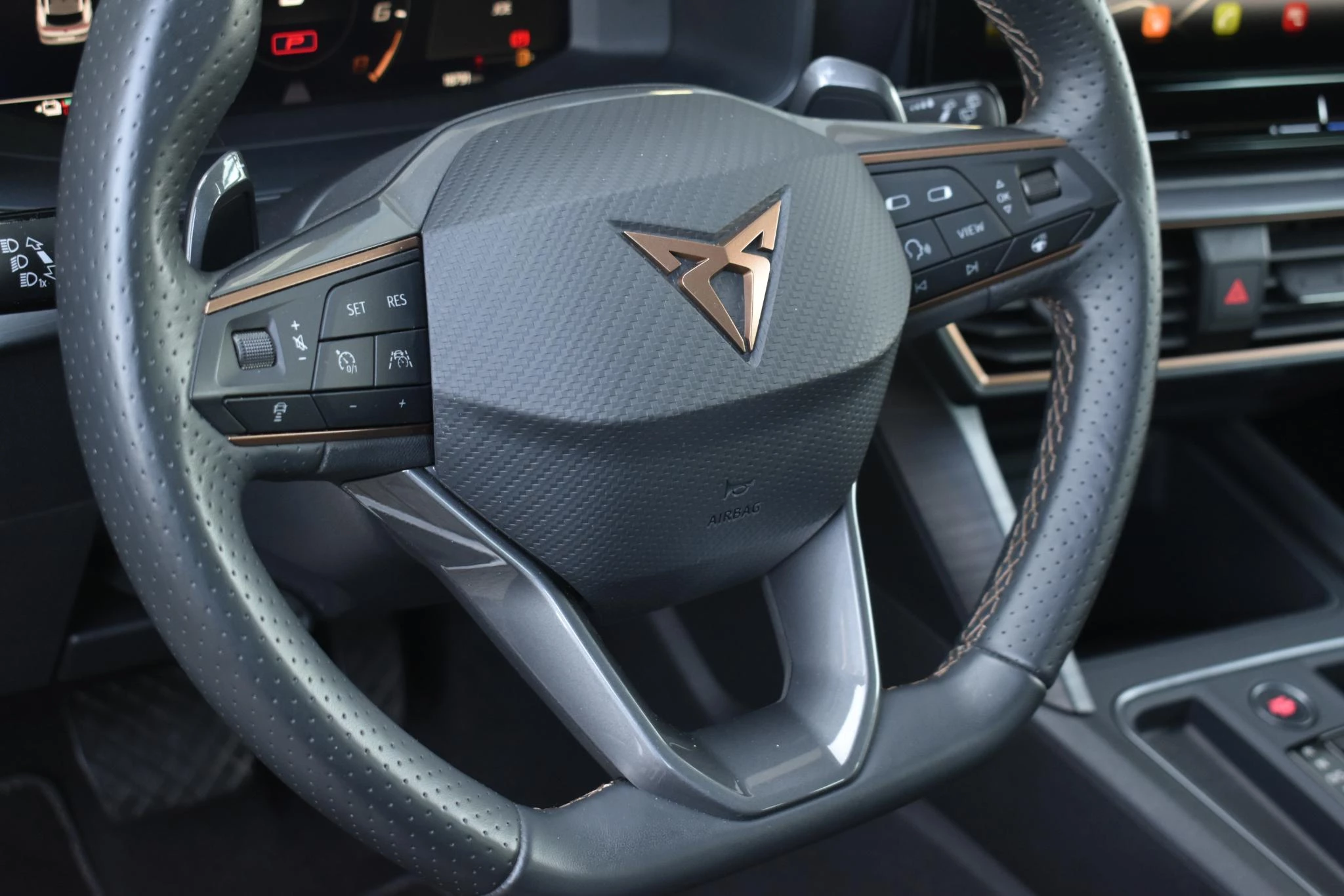 Hoofdafbeelding CUPRA Formentor