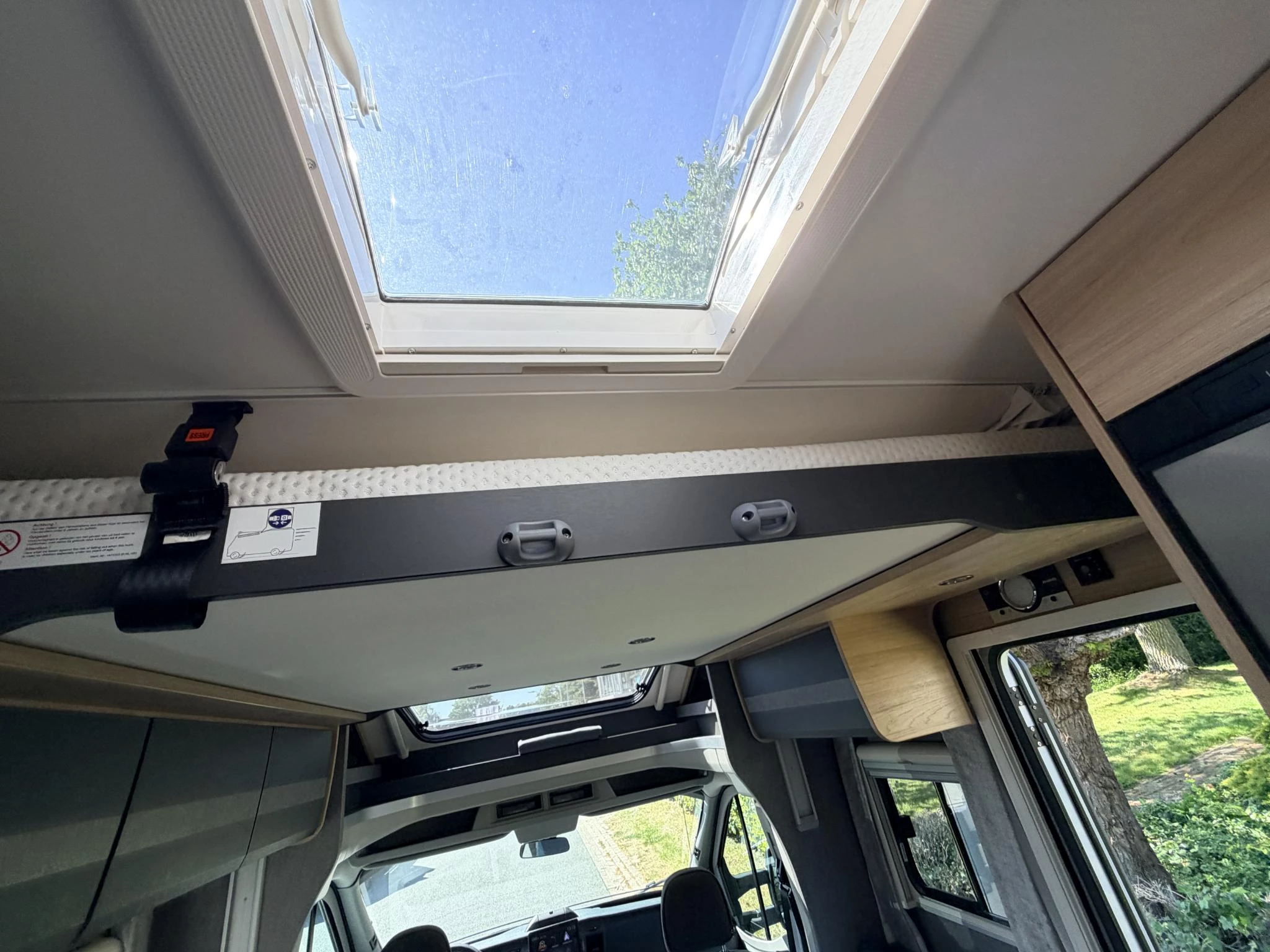 Hoofdafbeelding Dethleffs Just go t7055 ebl Ford 130PK Camper•Automaat•TV