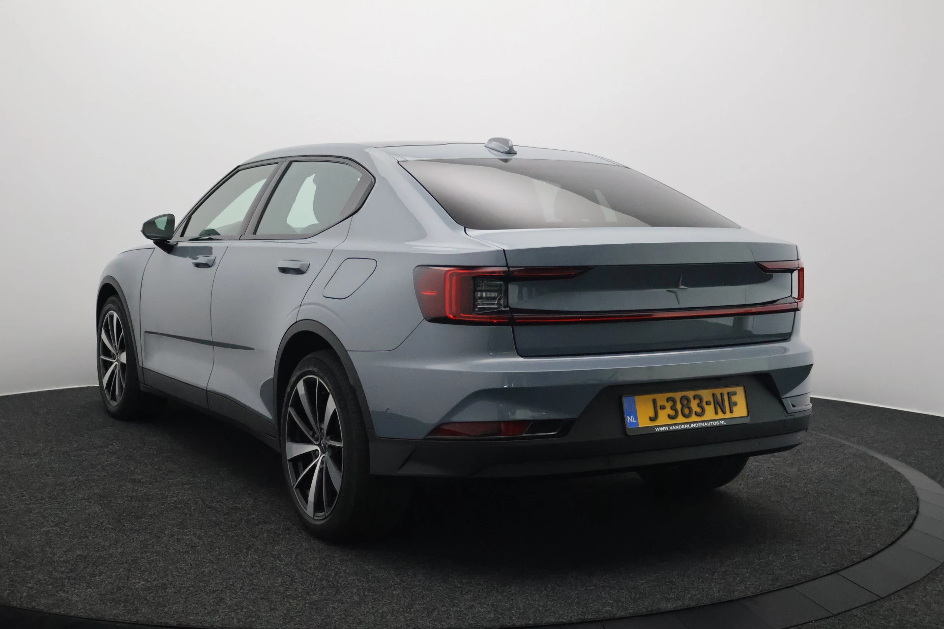 Hoofdafbeelding Polestar 2