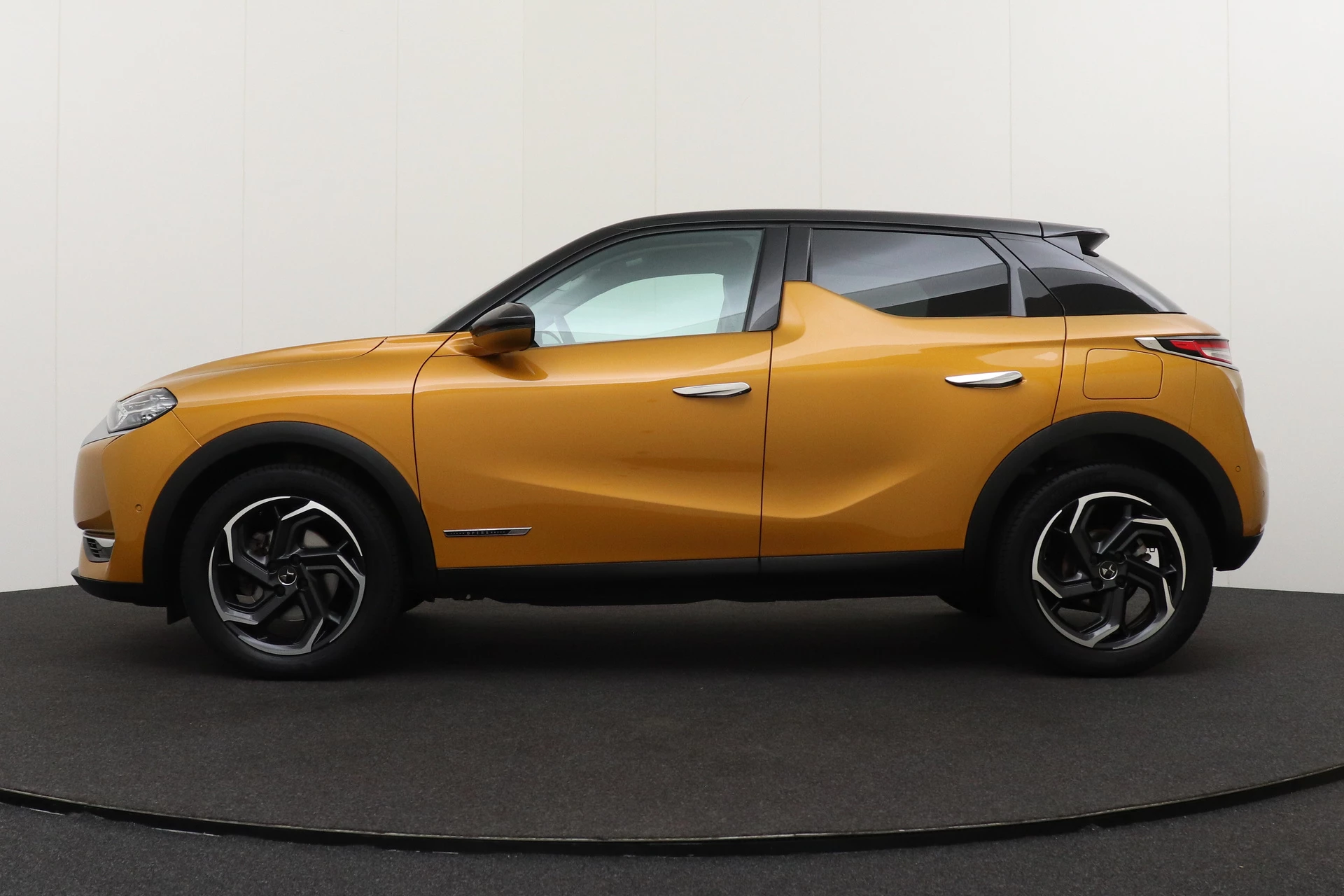 Hoofdafbeelding DS DS 3