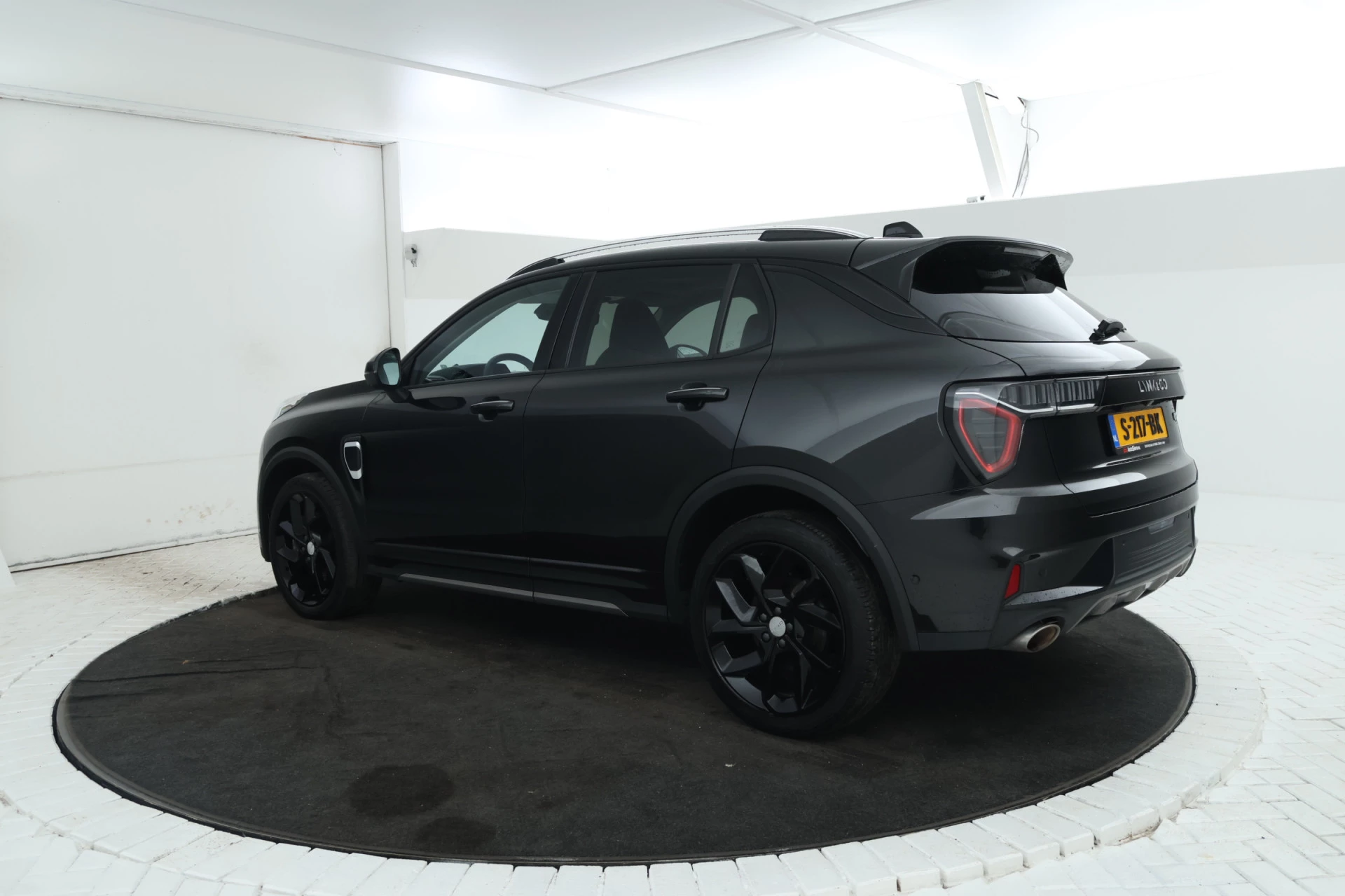 Hoofdafbeelding Lynk & Co 01