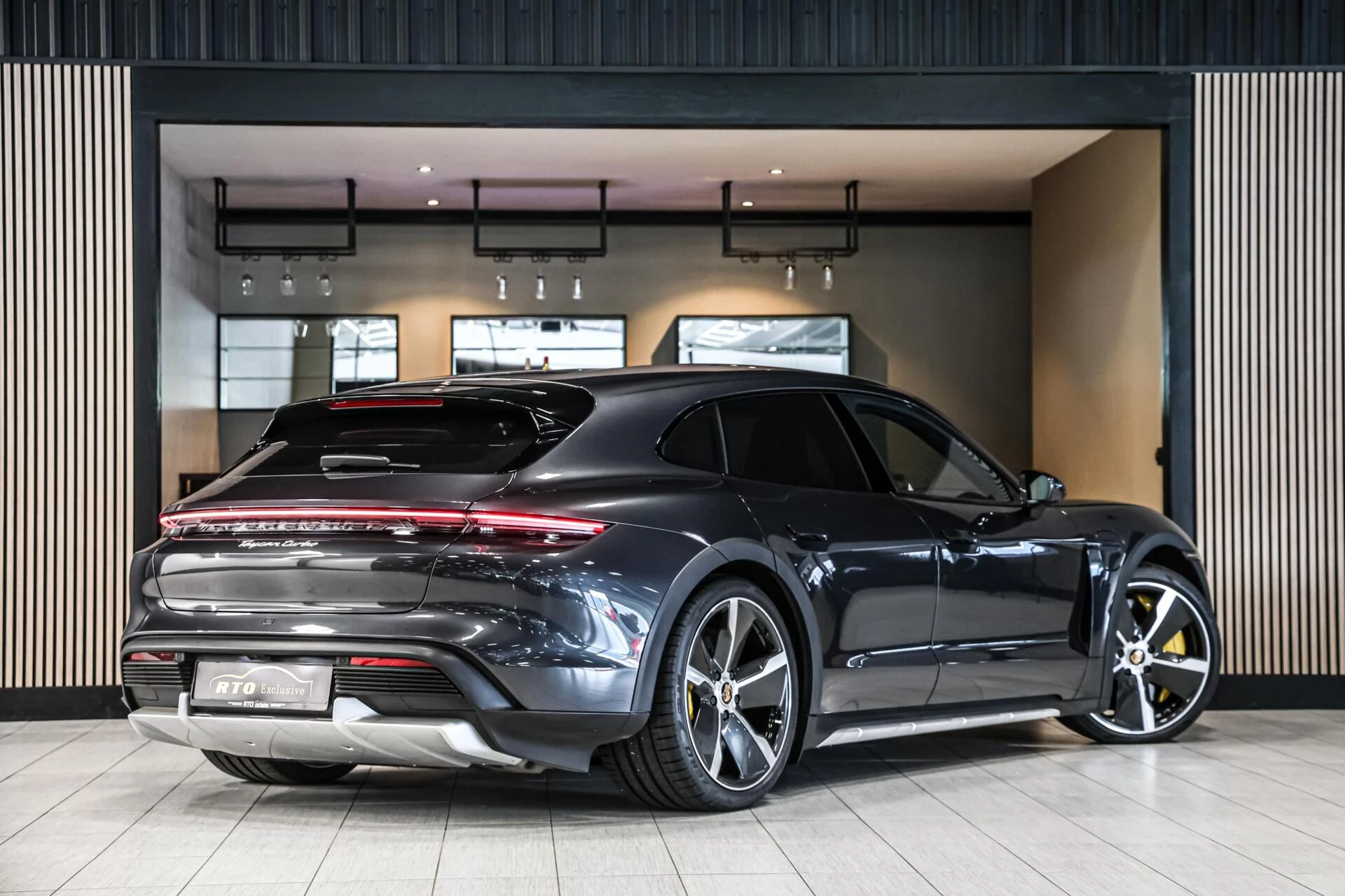 Hoofdafbeelding Porsche Taycan