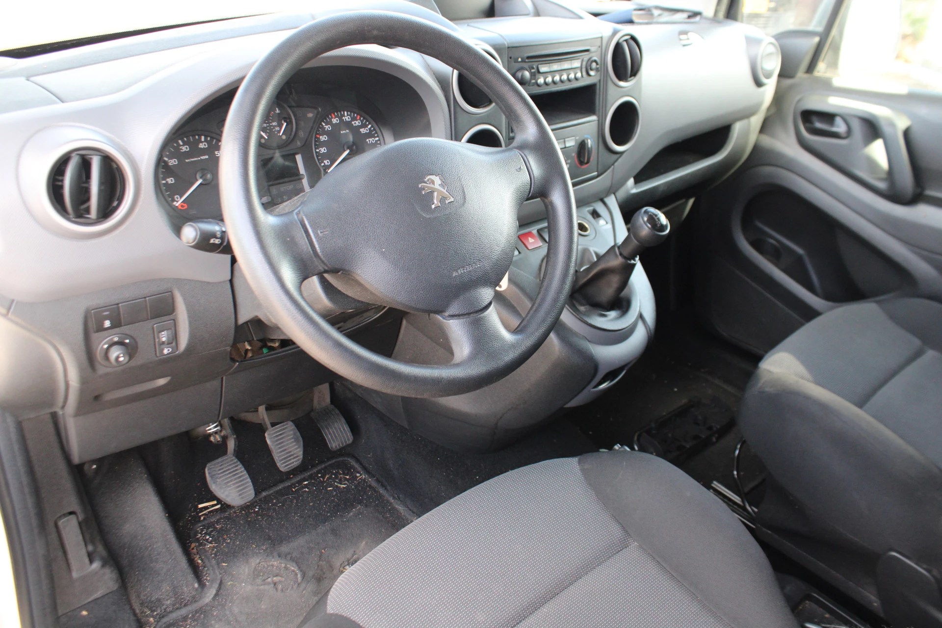 Hoofdafbeelding Peugeot Partner