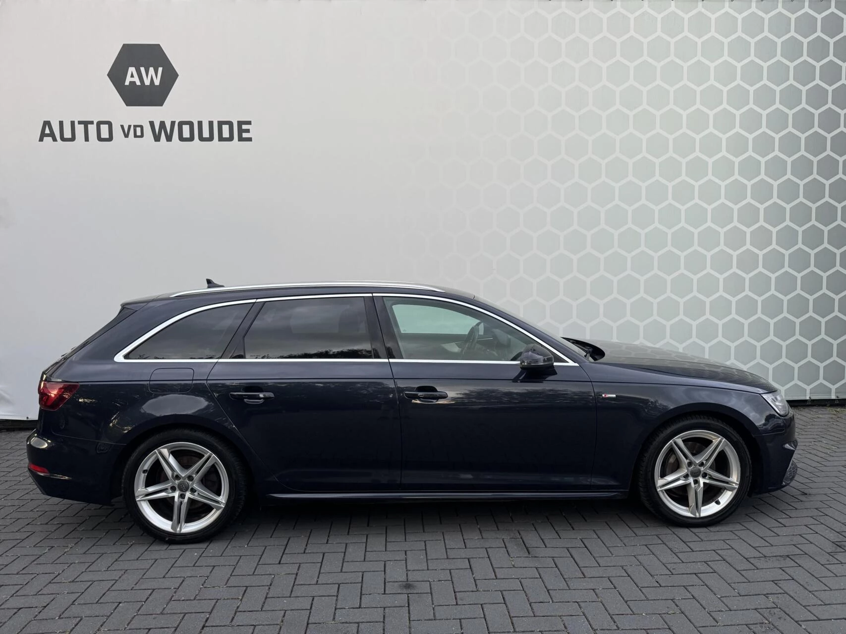 Hoofdafbeelding Audi A4