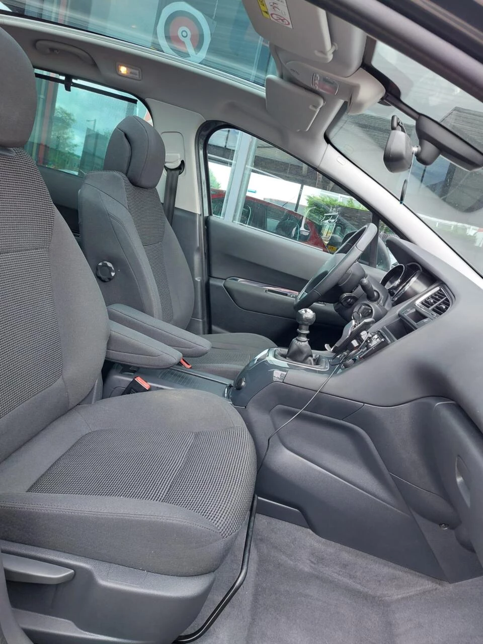 Hoofdafbeelding Peugeot 5008