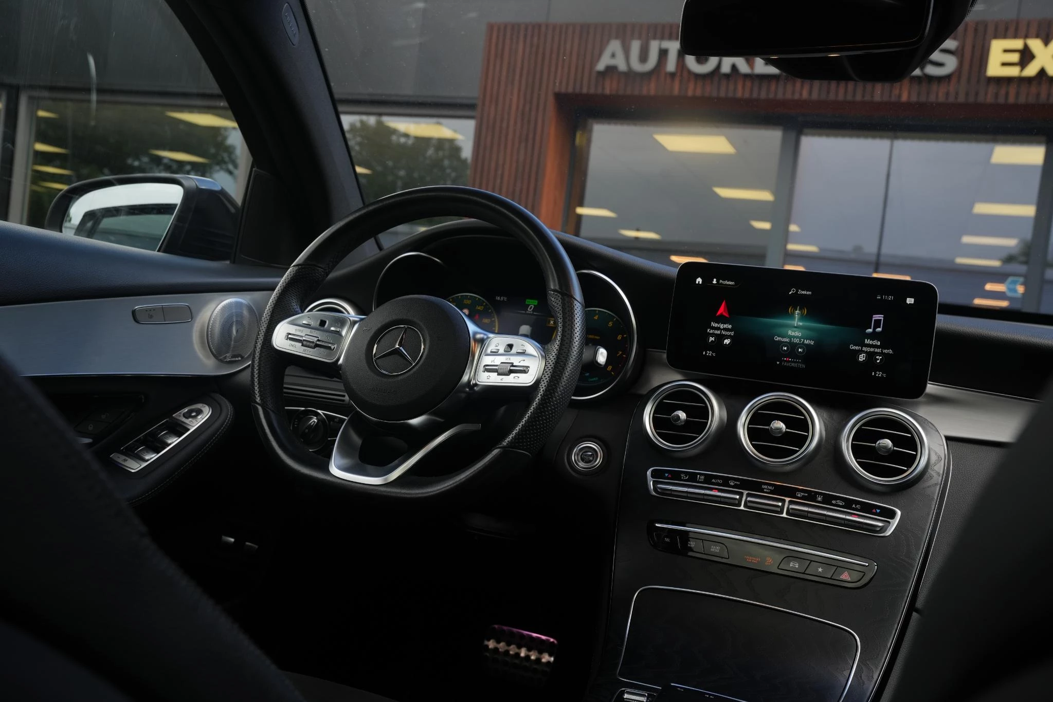 Hoofdafbeelding Mercedes-Benz GLC