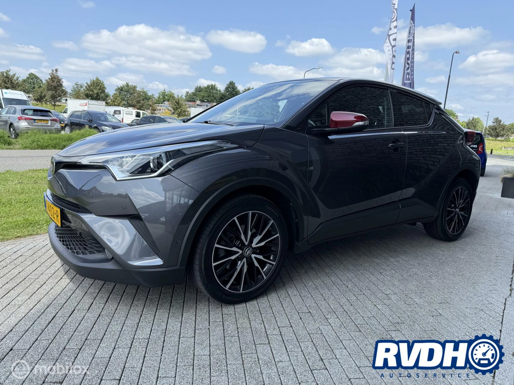 Hoofdafbeelding Toyota C-HR