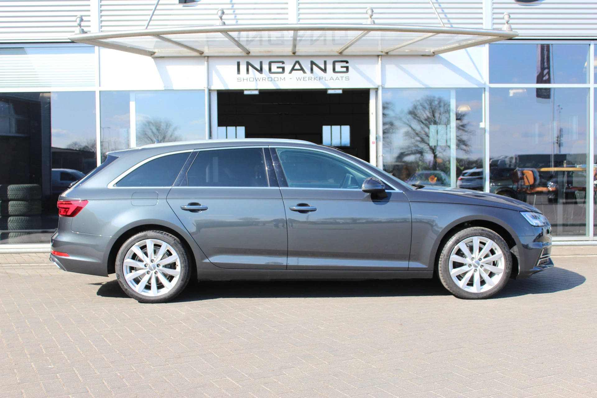 Hoofdafbeelding Audi A4