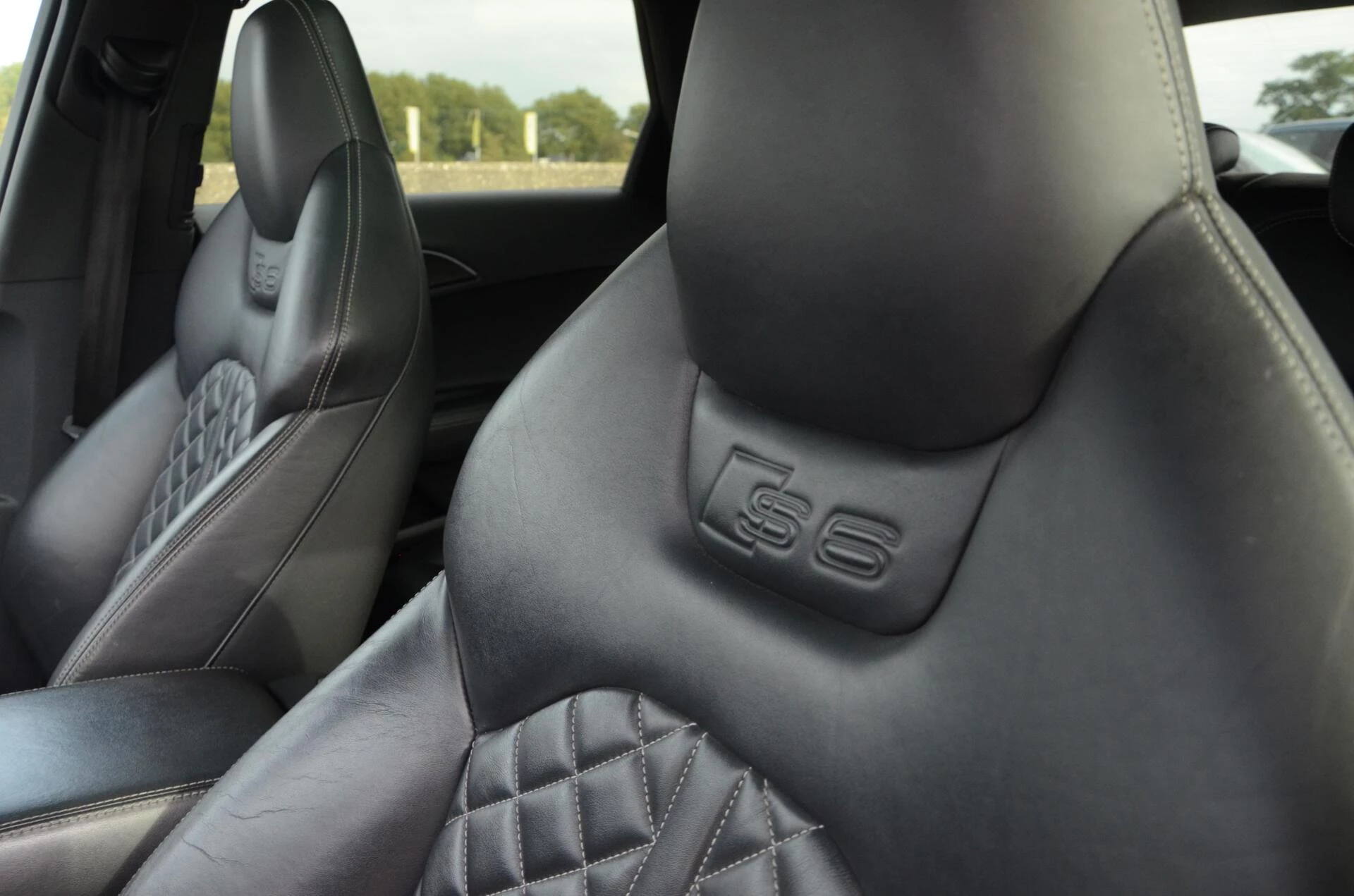 Hoofdafbeelding Audi S6