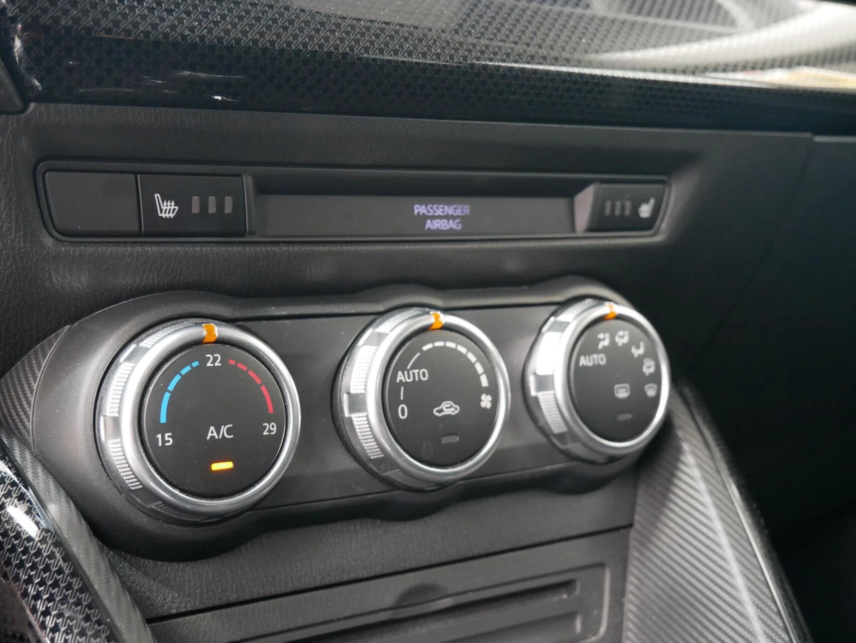 Hoofdafbeelding Mazda 2