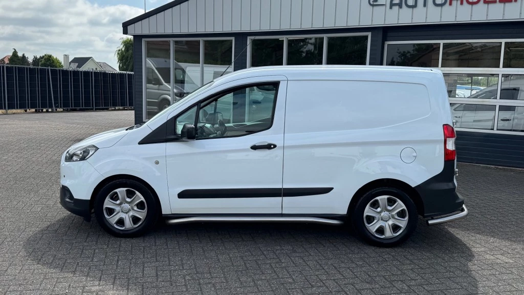 Hoofdafbeelding Ford Transit Courier