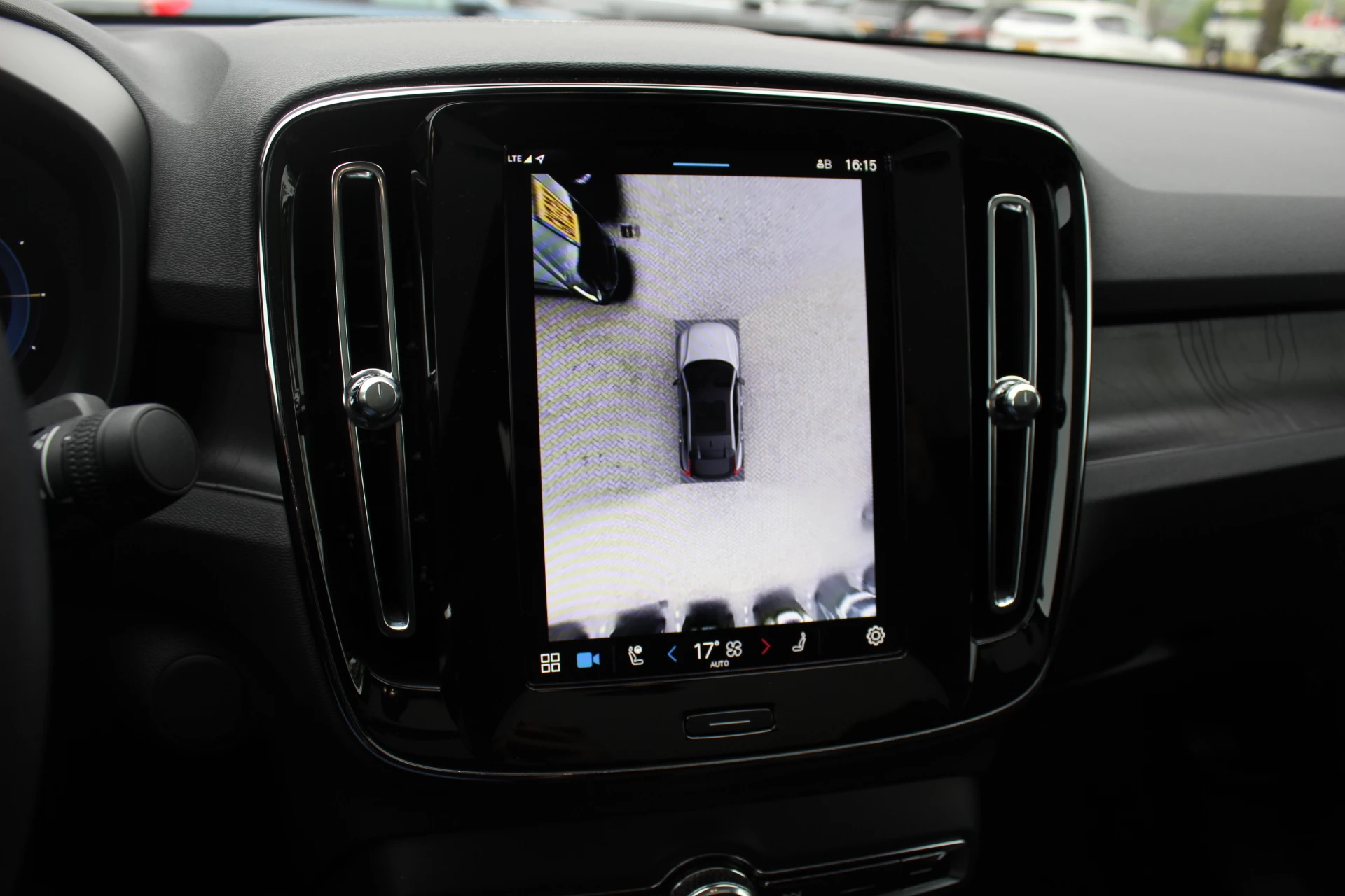 Hoofdafbeelding Volvo C40