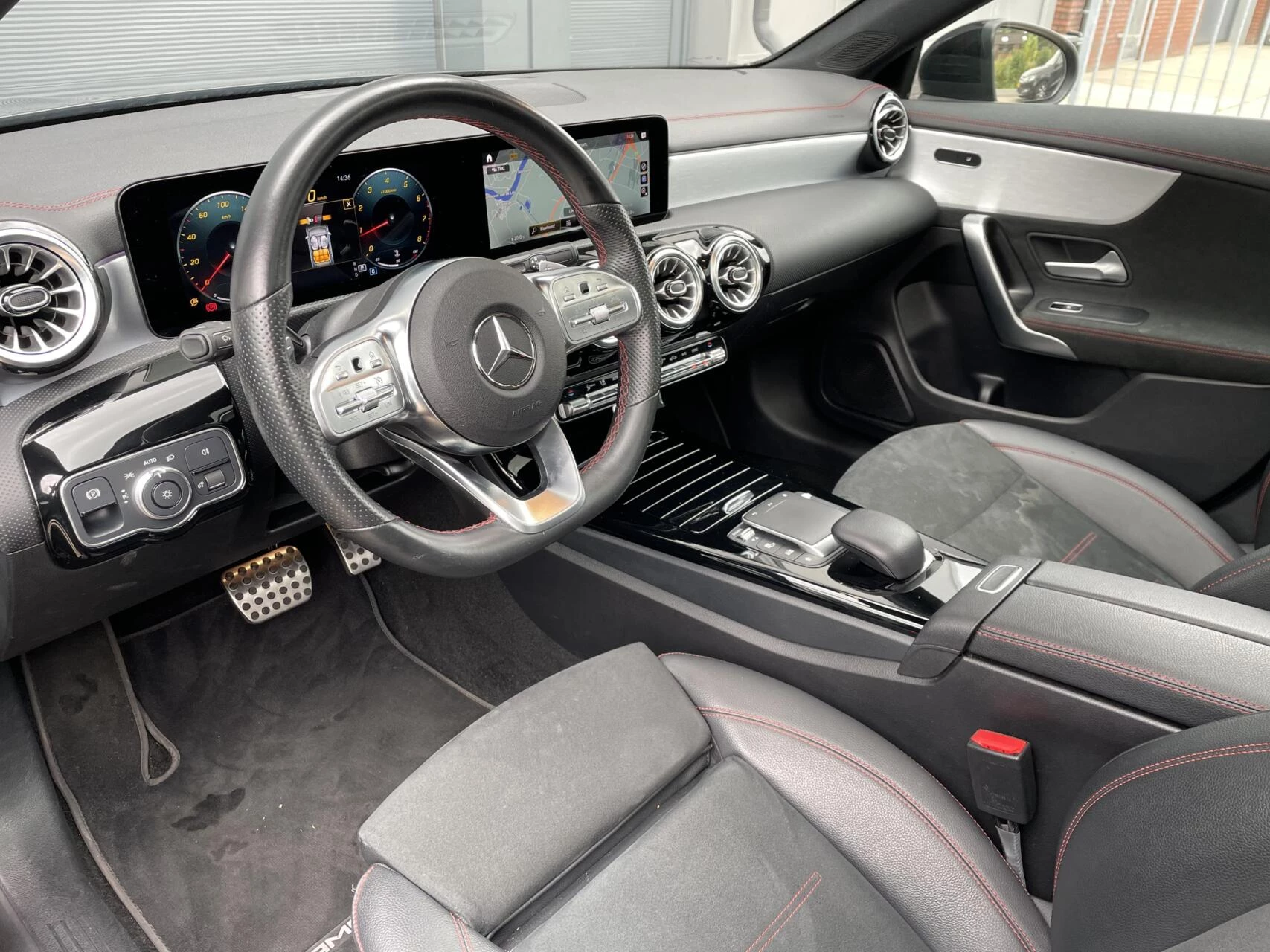 Hoofdafbeelding Mercedes-Benz CLA